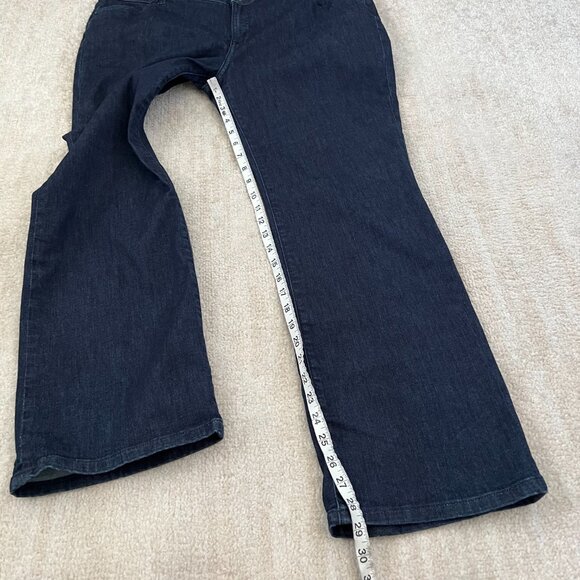 Amazon Essentials Stretch Bootcut Dark Wash Blue Jeans 18 Short - Picture 5 of 10